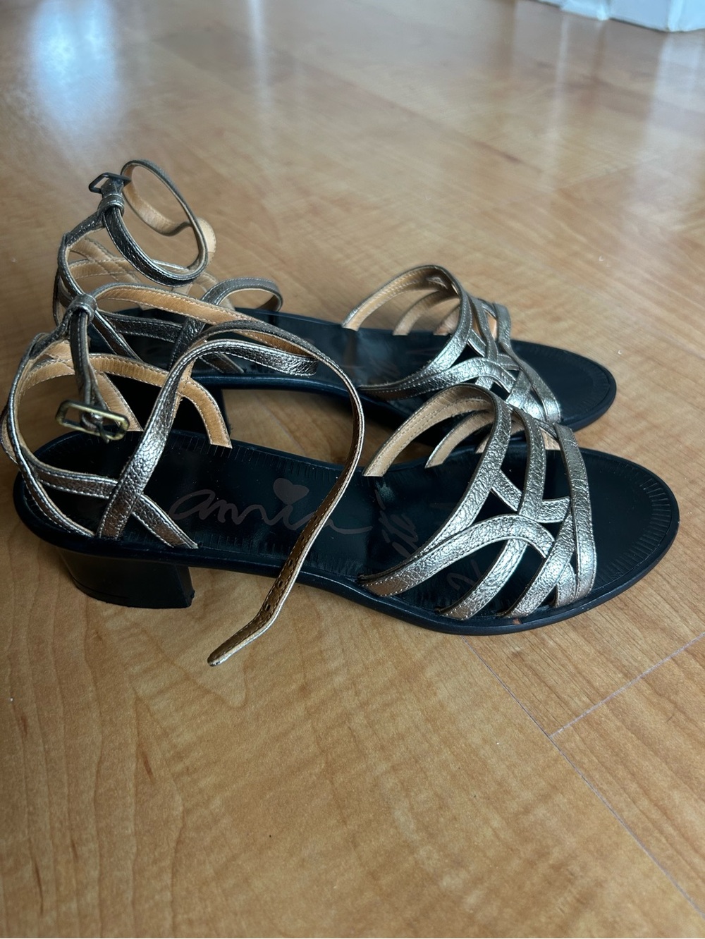 Lanvin Paris Women’s ete 2011 Gold Leather Open Toe Sandals Ankle Strap 36.5 6.5